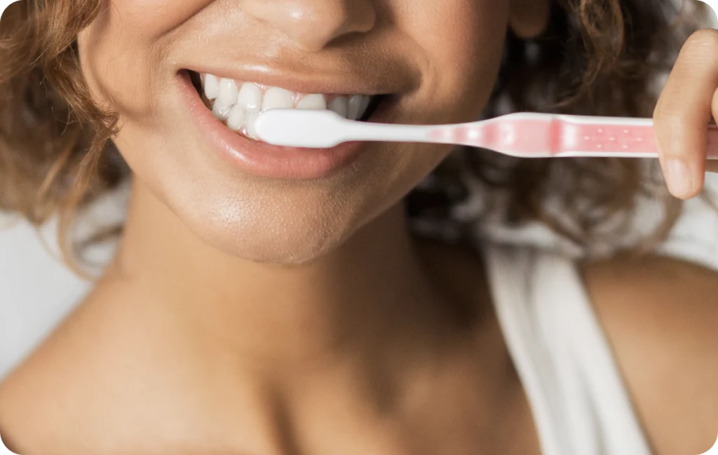 hygiene dentaire mesnils sur iton Brossage et soins des gencives